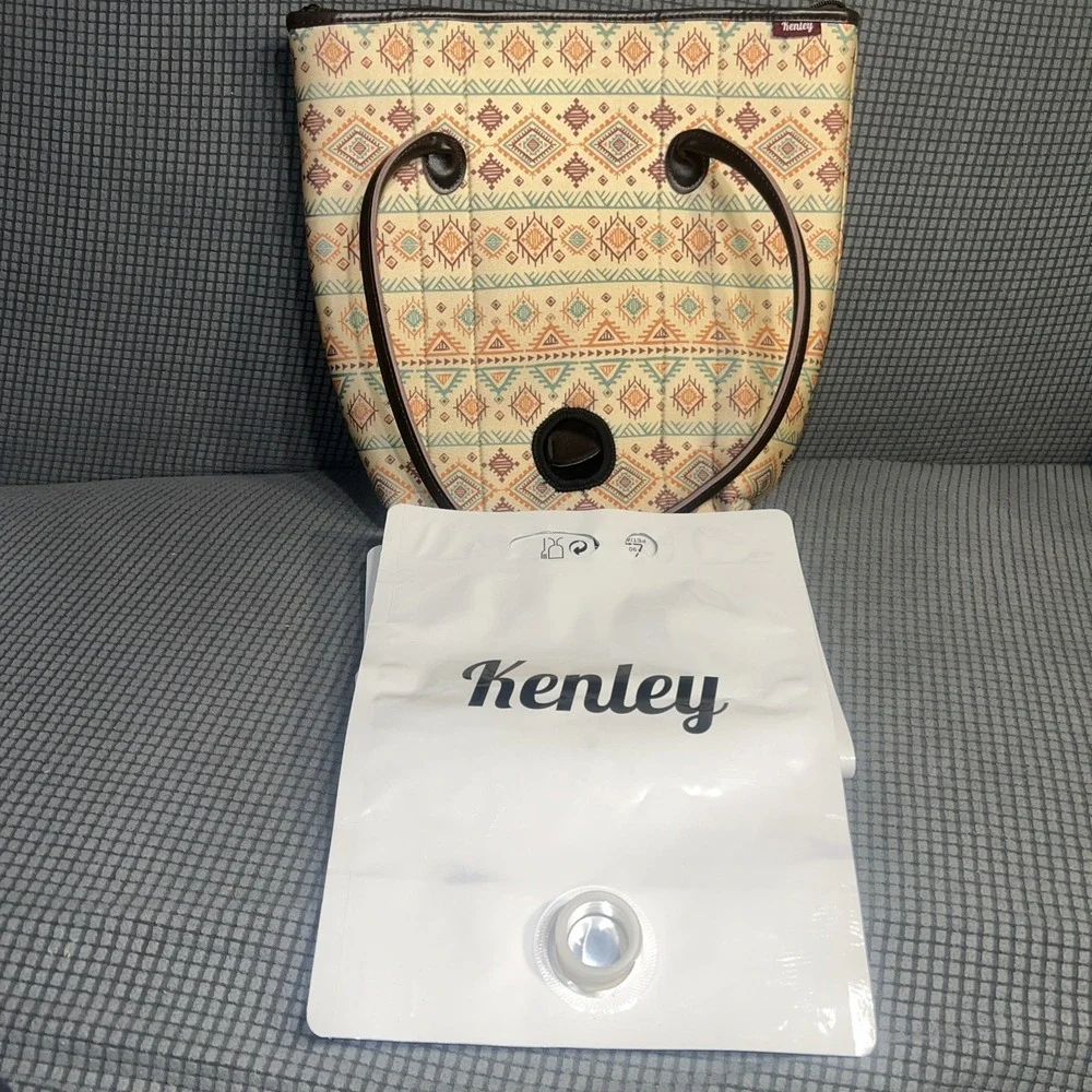 Wine Dispenser Tote With‎ 3 Dispensers Bags Kenley